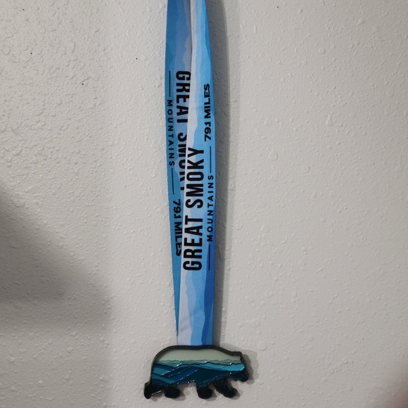 Yes.Fit -Great Smoky Mountains 79.1 Miles Fitness Medal - Add to Your Collection - Picture 4 of 5